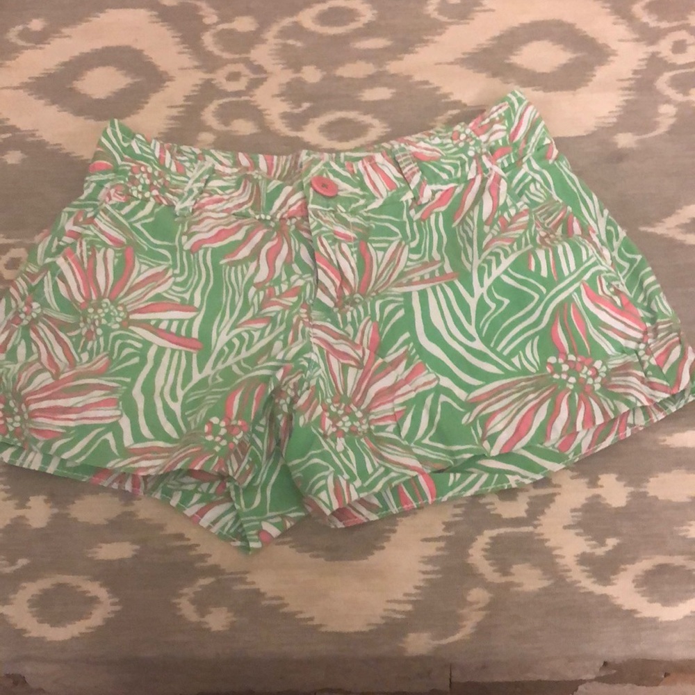 Size 00 Lilly Pulitzer shorts
